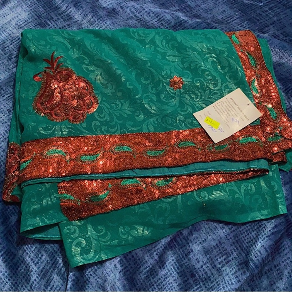 Saree with blouse